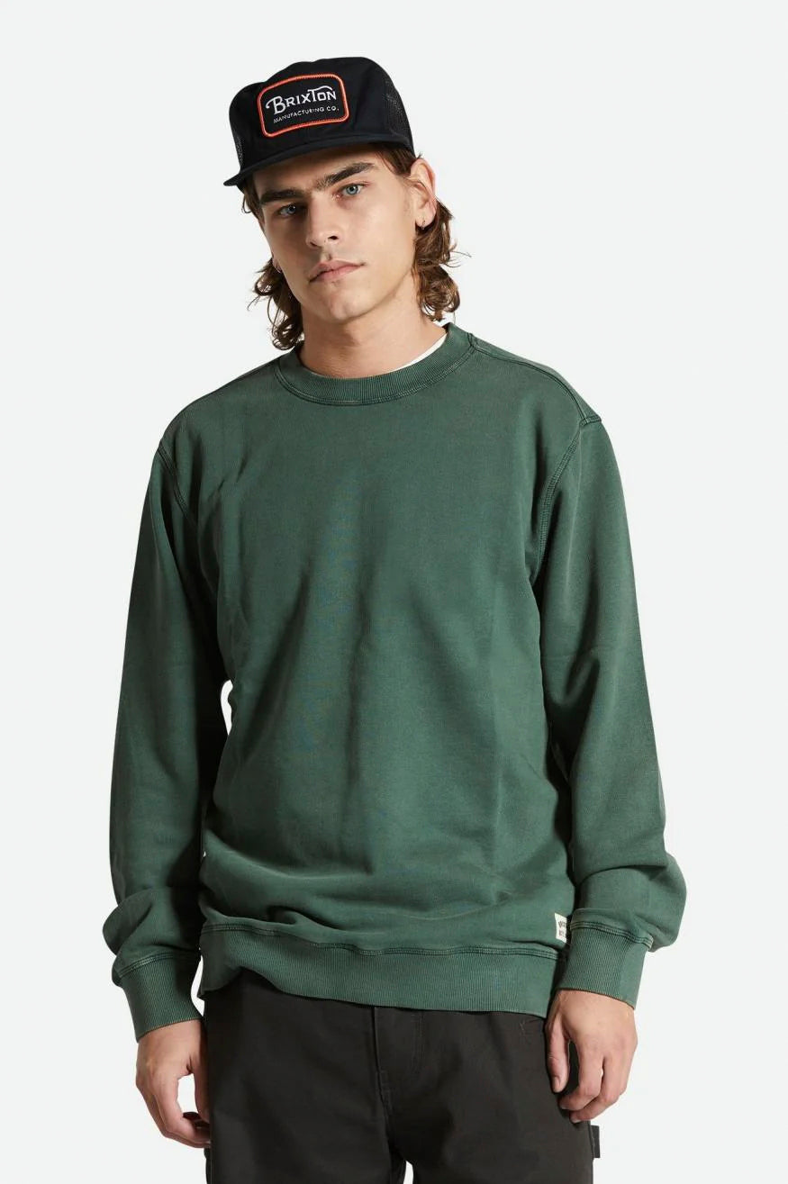 Men's Brixton Vintage Reserve Crew Sweater in Trekking Green
