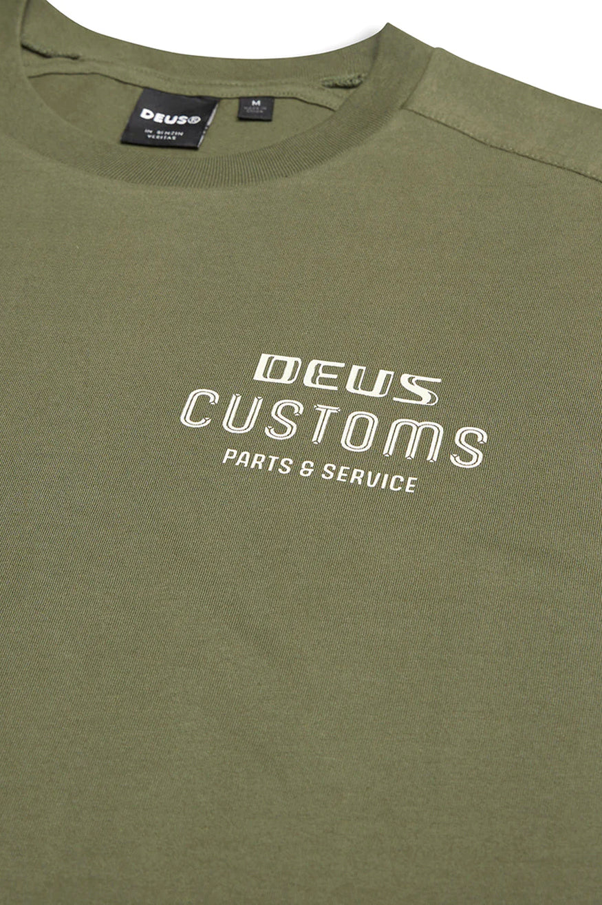 Men's Deus Ex Machina Chrome Muscle Shirt