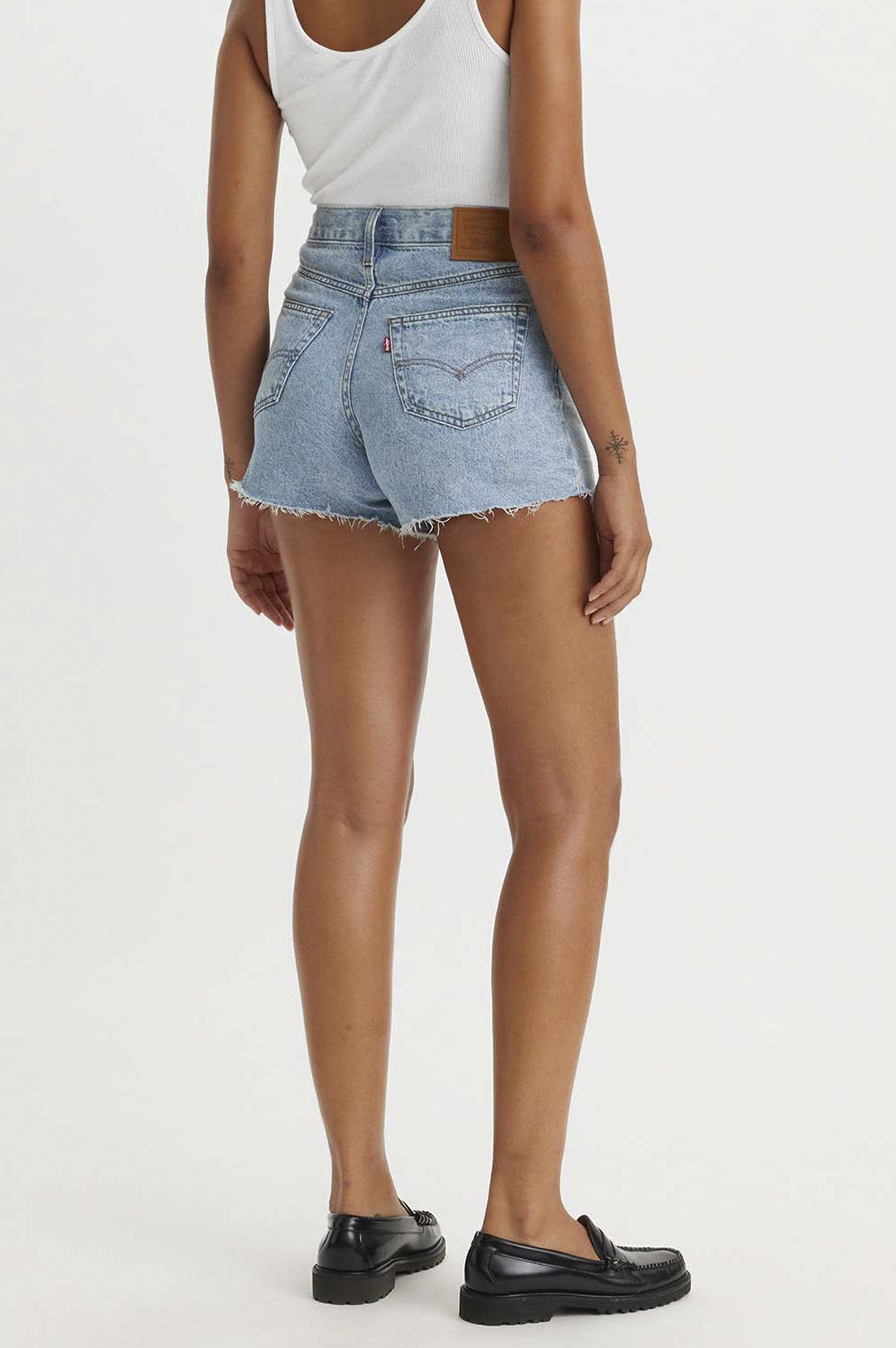 Women's Levi's 80's Mom Short in Make a Difference