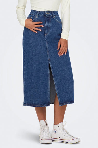 Women's Siri Front Slit Denim Skirt in Medium Blue