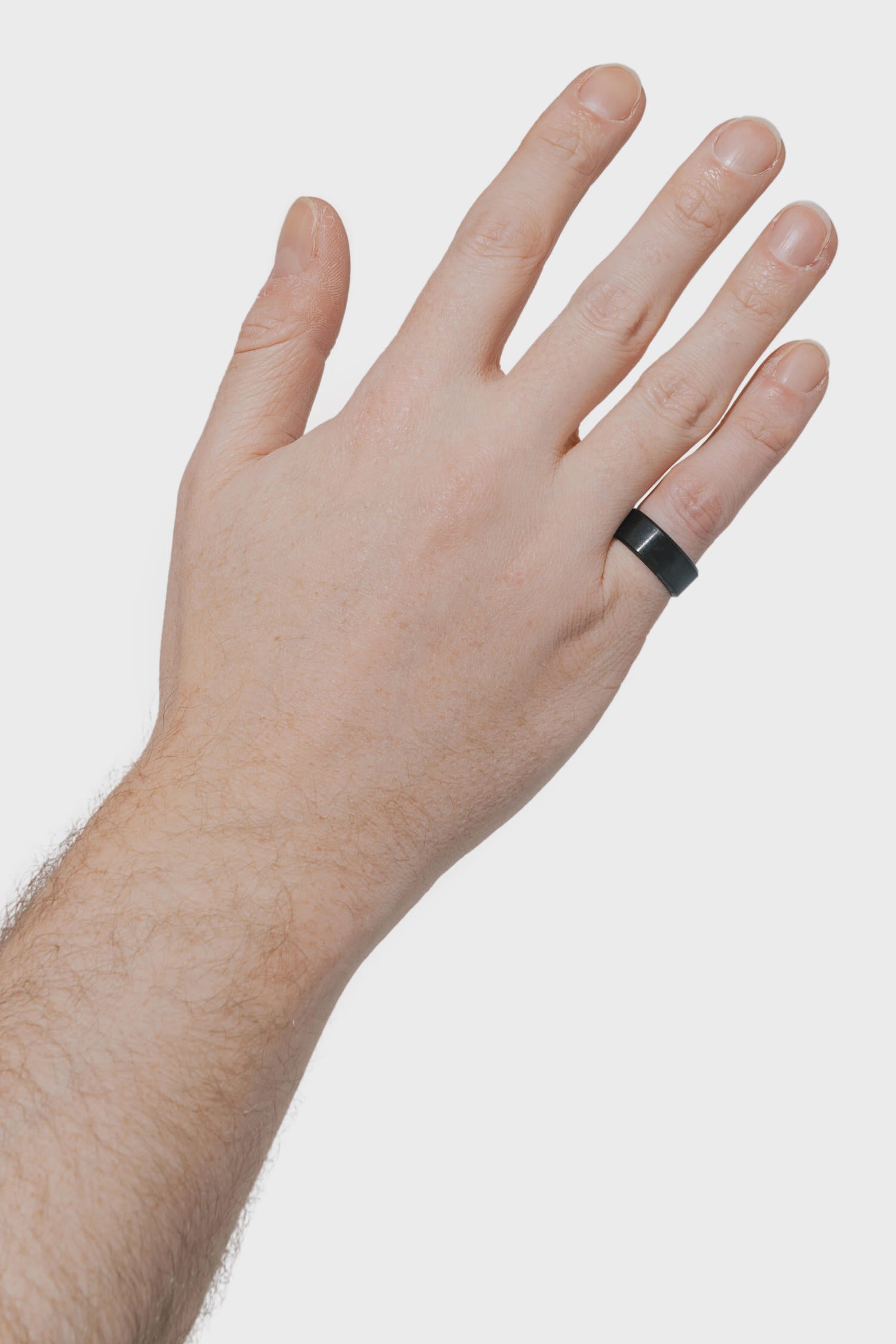 Classic Band Ring in Black