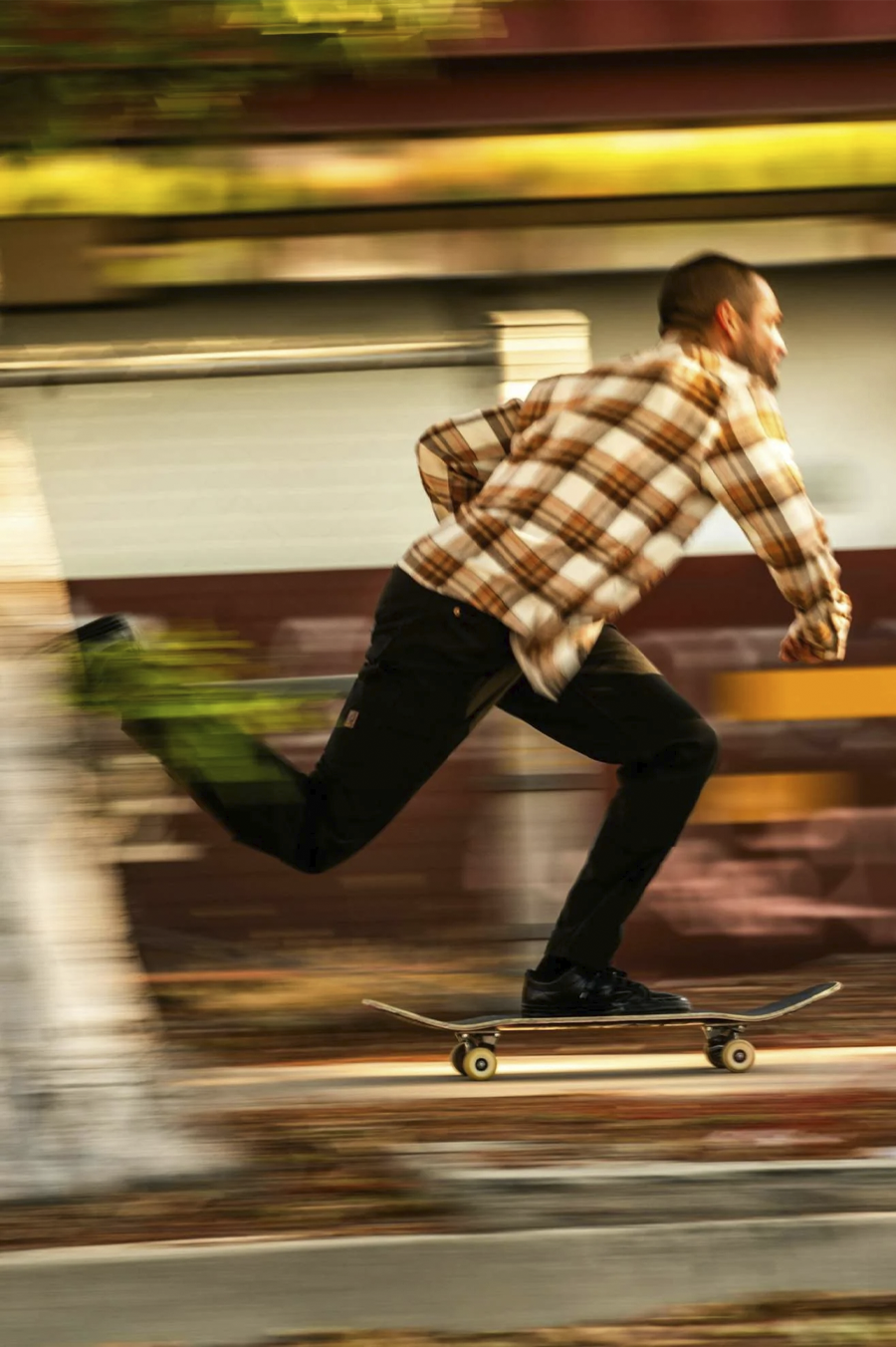 Men's Brixton Bowery Flannel in Whitecap and Brown