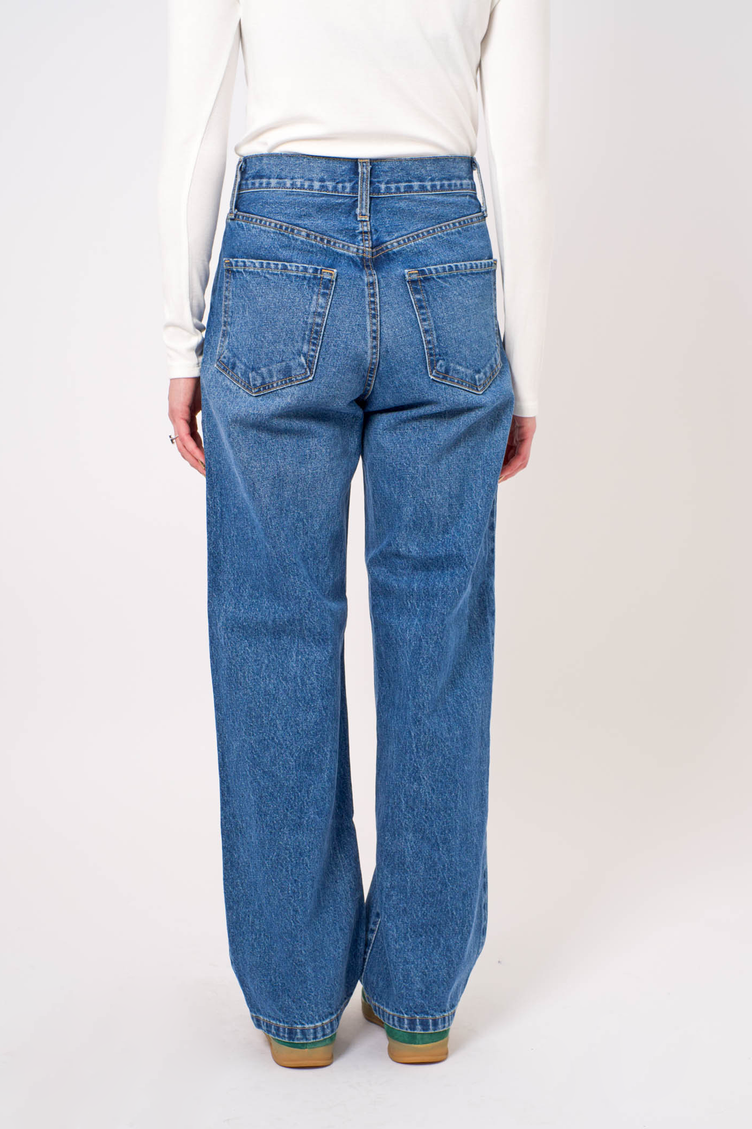 Just Black Denim Relaxed 90's Long Straight in Dark Wash