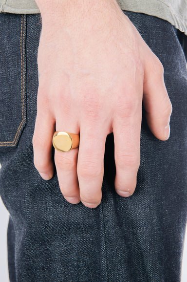 Mirrored Signet Ring in Gold - Philistine