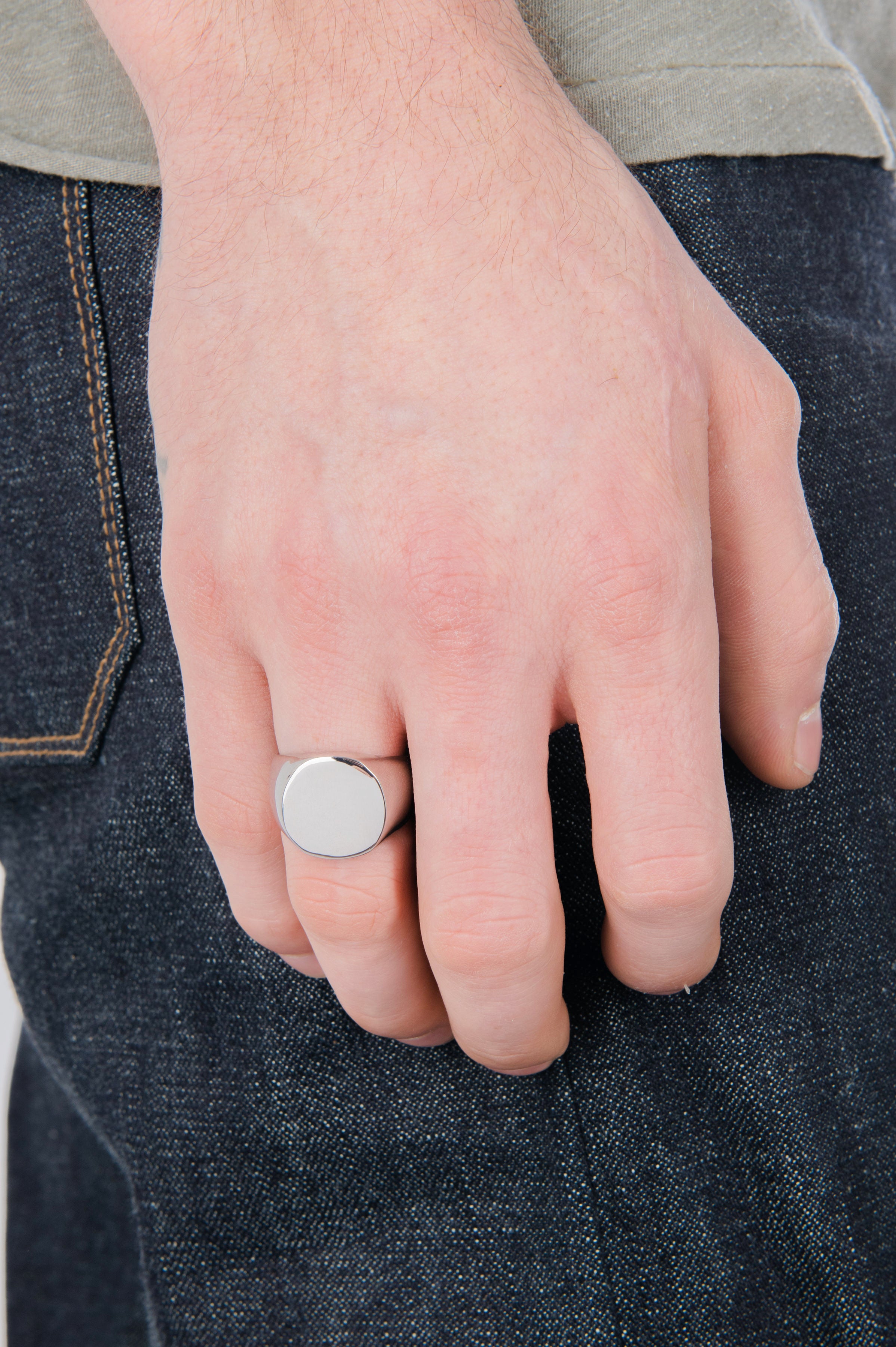 Mirrored Signet Ring in Silver - Philistine