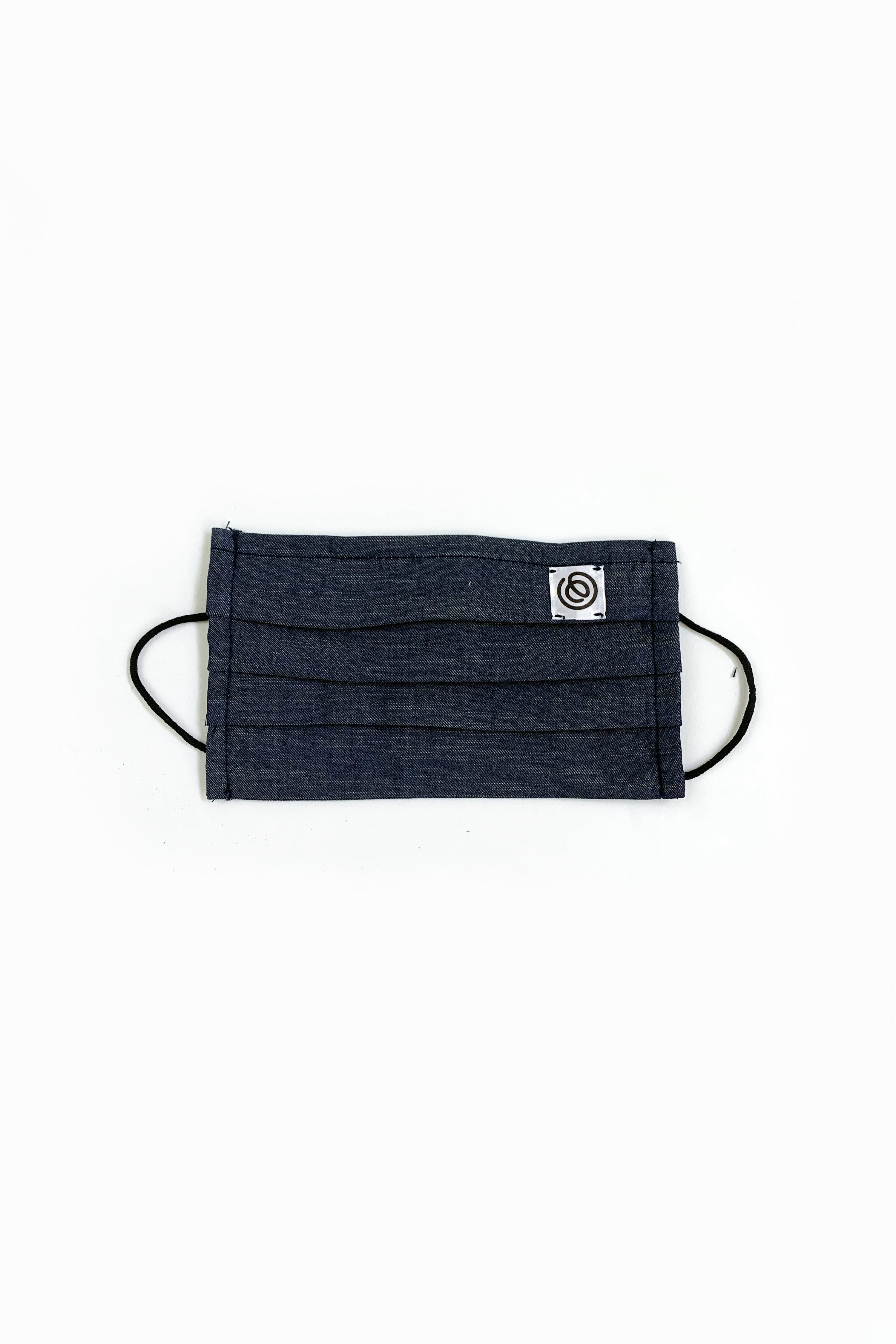 Pleated Face Mask in Indigo Chambray