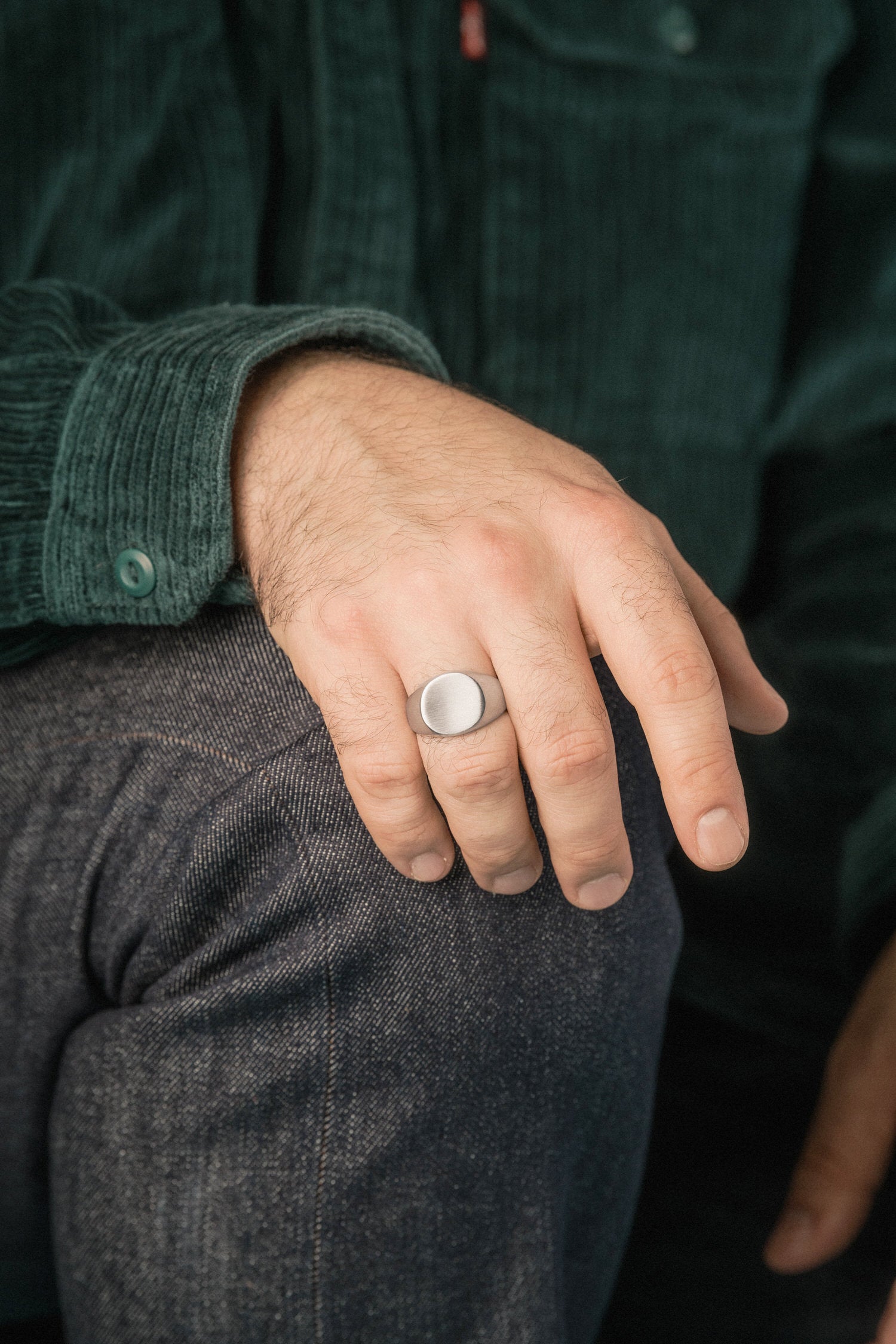 Men's Circular Signet Ring in Silver
