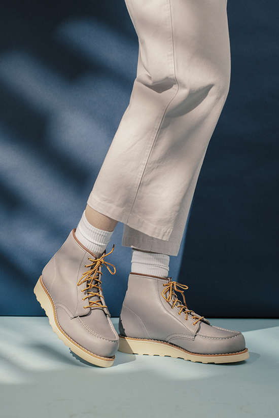 Womens red 2025 wing heritage