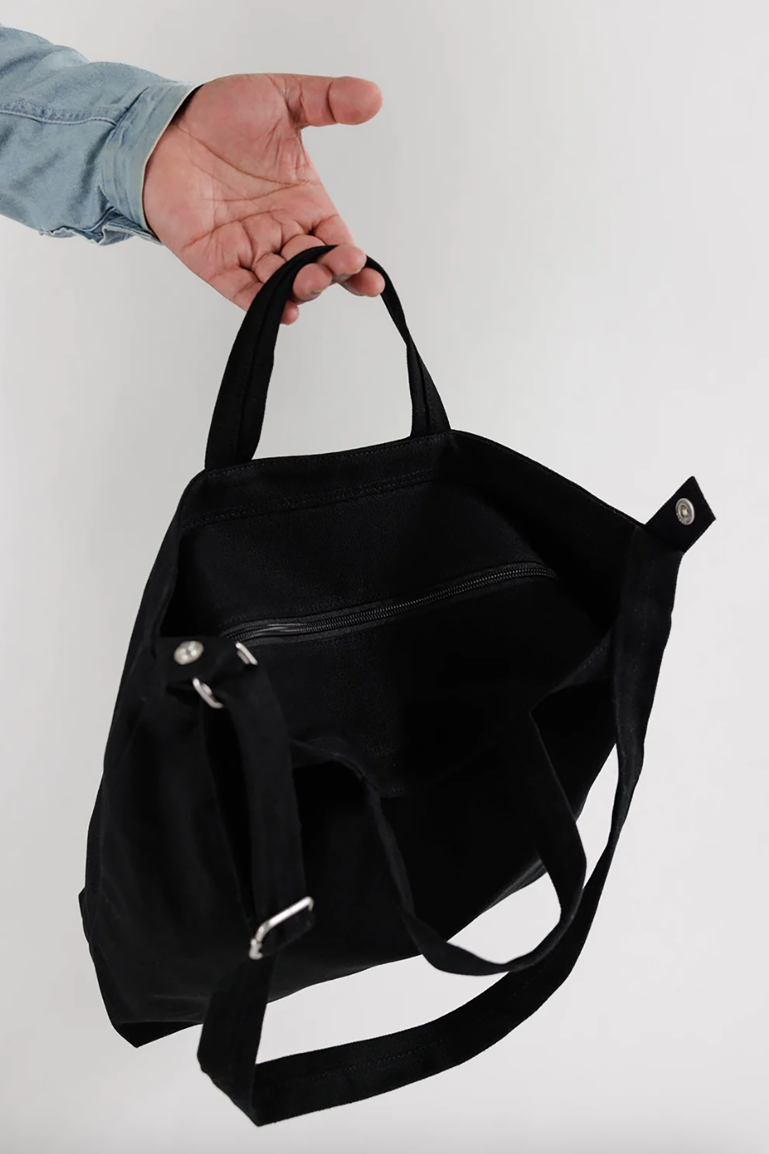Baggu Horizontal Zip Duck Bag in Black